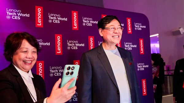 小马智行：第一季度收入3430万美元，同比增长145%