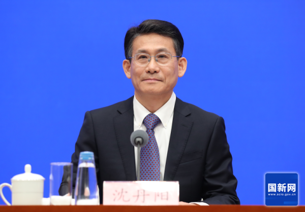 政府工作报告起草组：将安排1.25万亿元补助资金，确保养老金按时足额发放