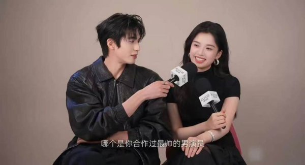 娱乐圈难得的真实感! 张婧仪直白夸赞宋威龙, 坦荡发言圈粉无数
